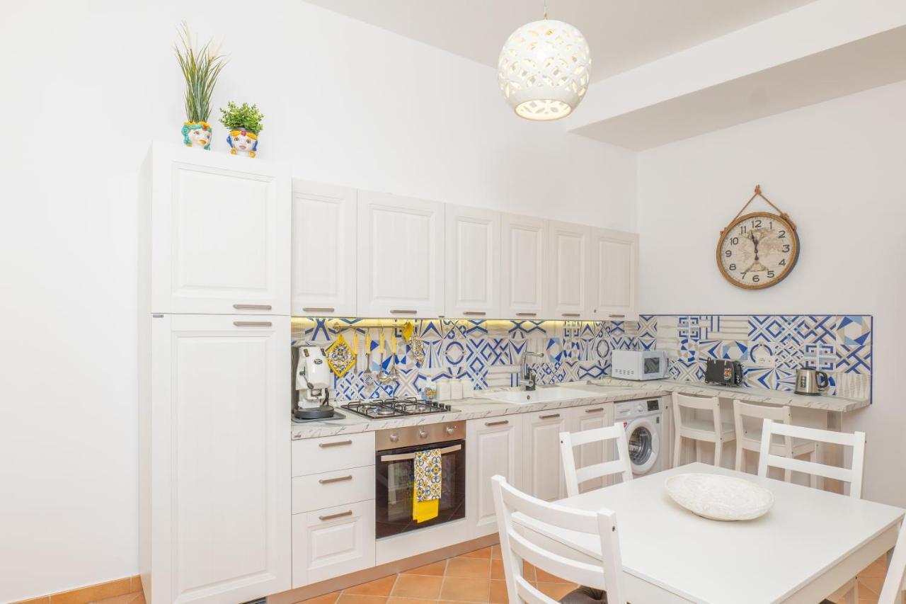Yourhome - Casa Moscatelli 150 Steps Positano Bagian luar foto